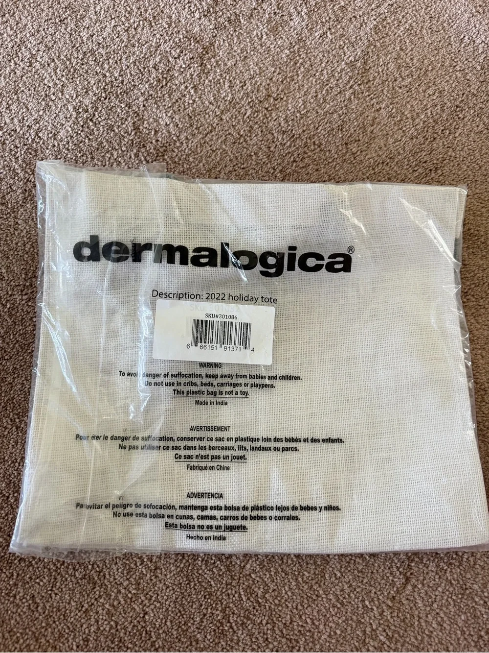 dermalogica NWT limited edition canvas bag